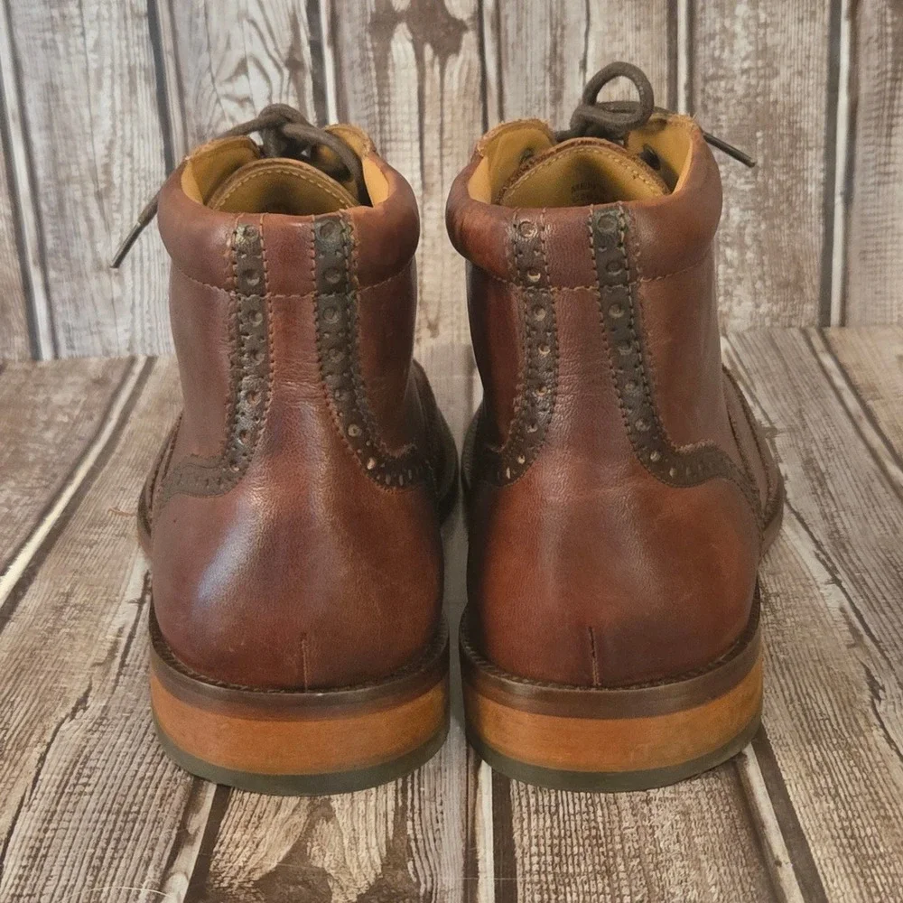 Sz 9.5 M Mens Cole Haan Williams Brown Leather Wingtip Chukka Boots VGUC